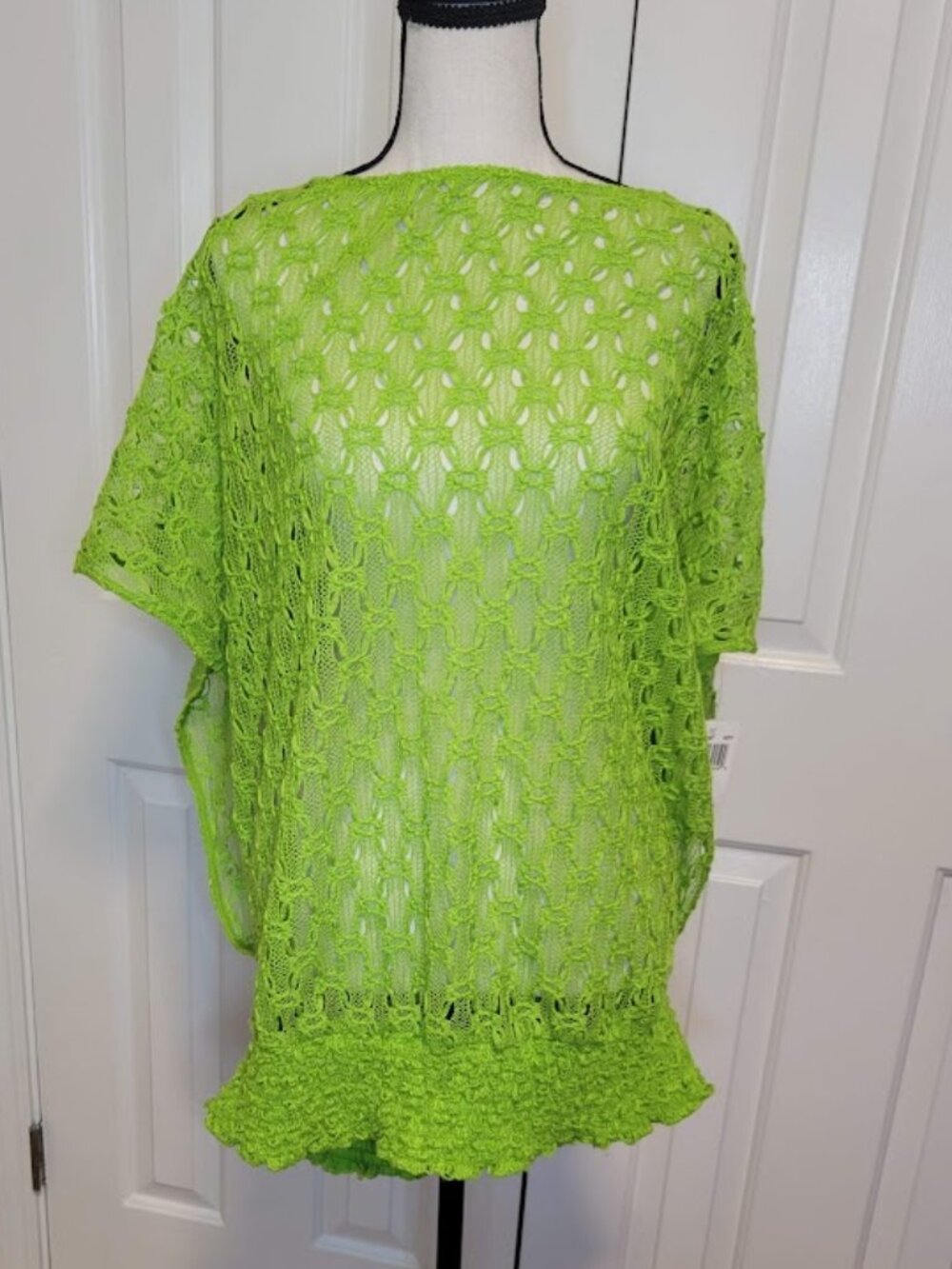 NWT Trina Turk Lime Green Crochet Swim Cover-Up Size M